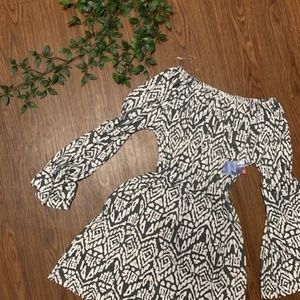 WEST LOOP LONG SLEEVE SUMMER DRESS